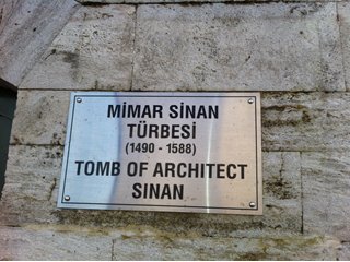 Mimar Sinan Türbesi
